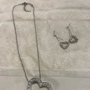 Montana Silversmiths Heart necklace and matching earrings.
